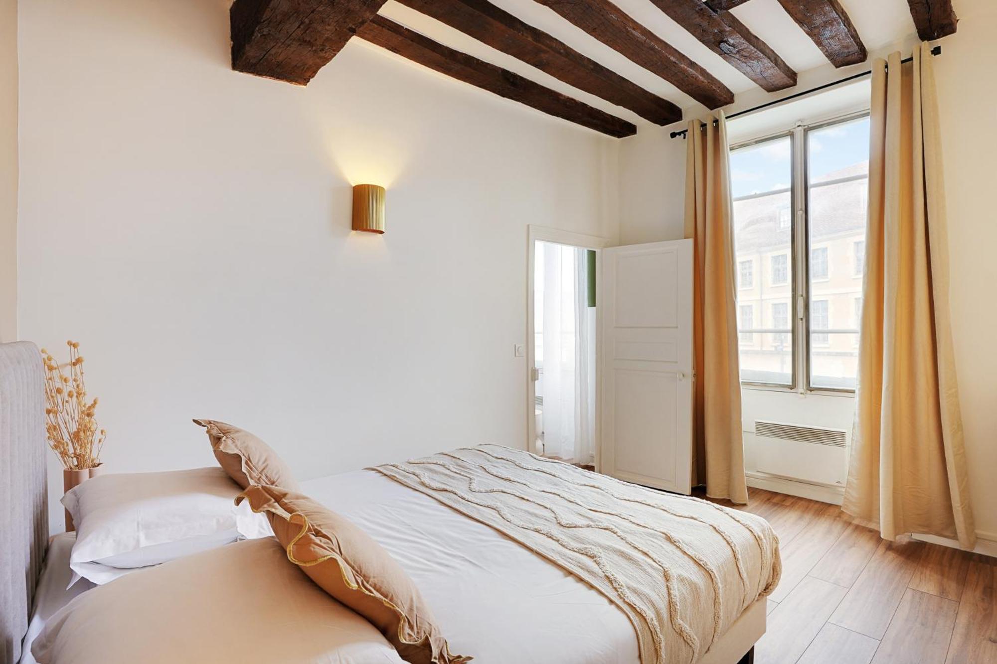 Bon Marche Apartment Paris